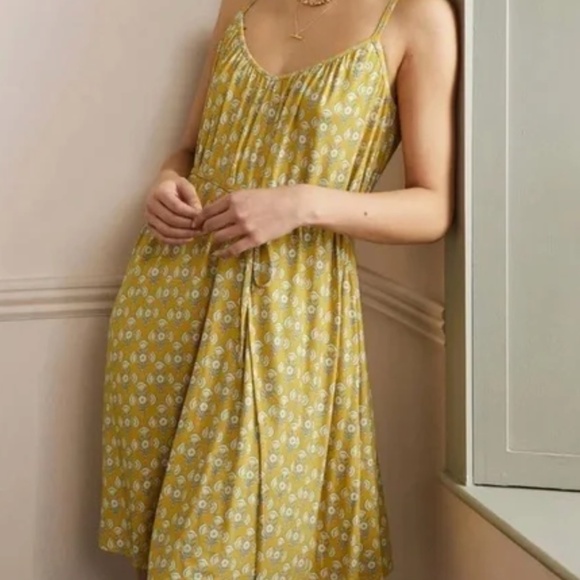 Boden Floral Sundress 14 - Picture 3 of 9